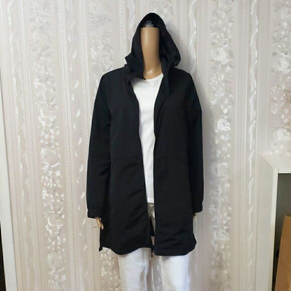 NWT Mondetta women Raincoat Jacket - Picture 1 of 8